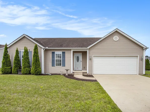 513 Cloudmont Dr, Osceola, IN 46561