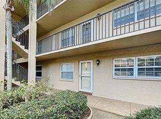 845 Maple Ct APT 102, Dunedin, FL 34698