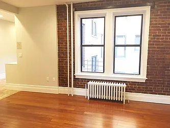 Rented by NY Space Finders Inc.