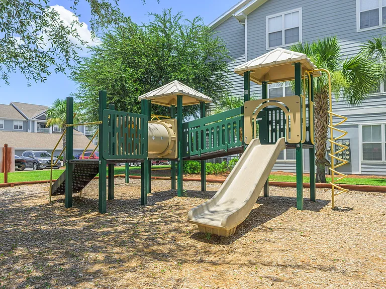 Spring Creek Apartments — Photo 63
