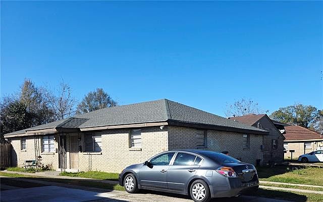 1st image of 1227 Flanders St