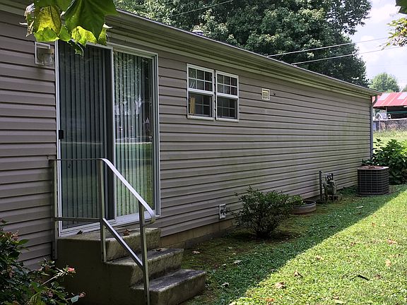 5th image of 1120 S Carol Ave