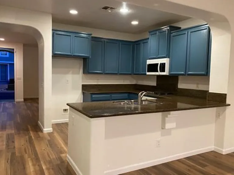 5901 Caddington Way — Photo 3