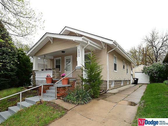 2nd image of 2855 Garfield St
