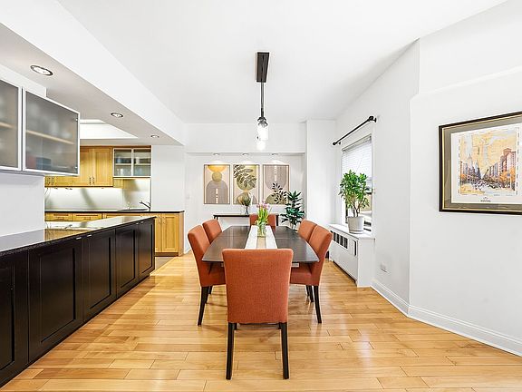 5th image of 301 E 48th St APT 15/16G