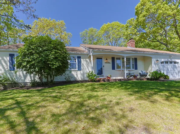 54 Mcnamara Avenue, West Yarmouth, MA 02673