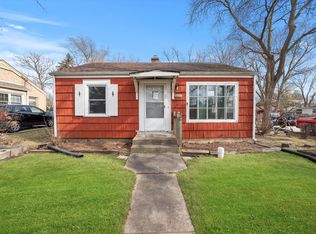 4315 Stanley Ave, Downers Grove, IL 60515