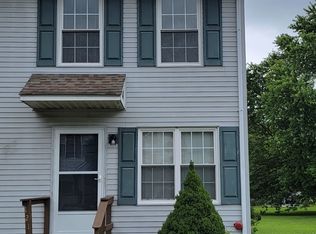 121 Cobble Creek Curv, Newark, DE 19702