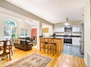 86 Sound Beach Avenue Ext, Riverside, CT 06878