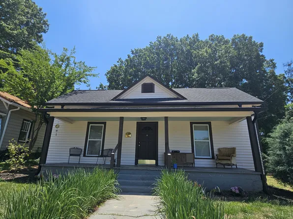 619 W Bell St, Statesville, NC 28677