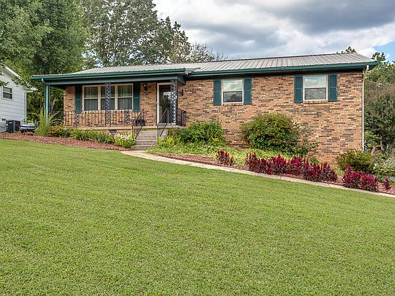 4th image of 7320 Bonny Kate Dr