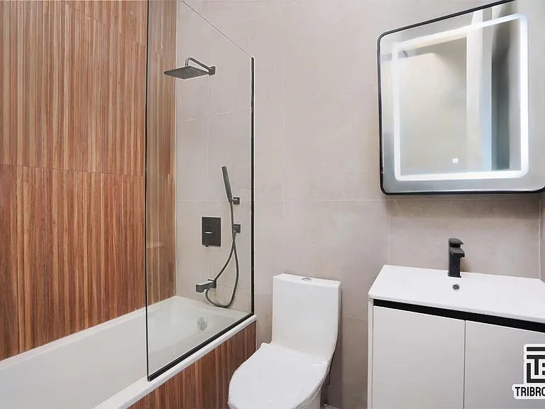 850 Flushing Ave #2L — Photo 8
