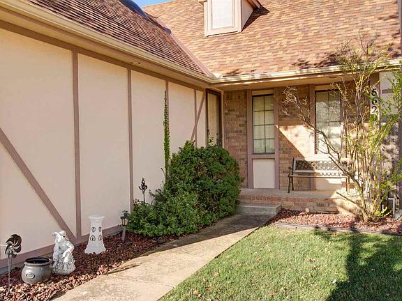 2nd image of 6620 E Pepperwood Ct