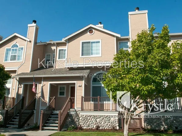 496 E East St, Benicia, CA 94510