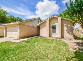 7526 Sorbete Dr, Houston, TX 77083