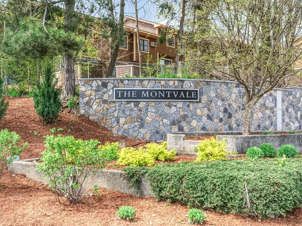 100 Ledgewood Dr APT 215, Stoneham, MA 02180