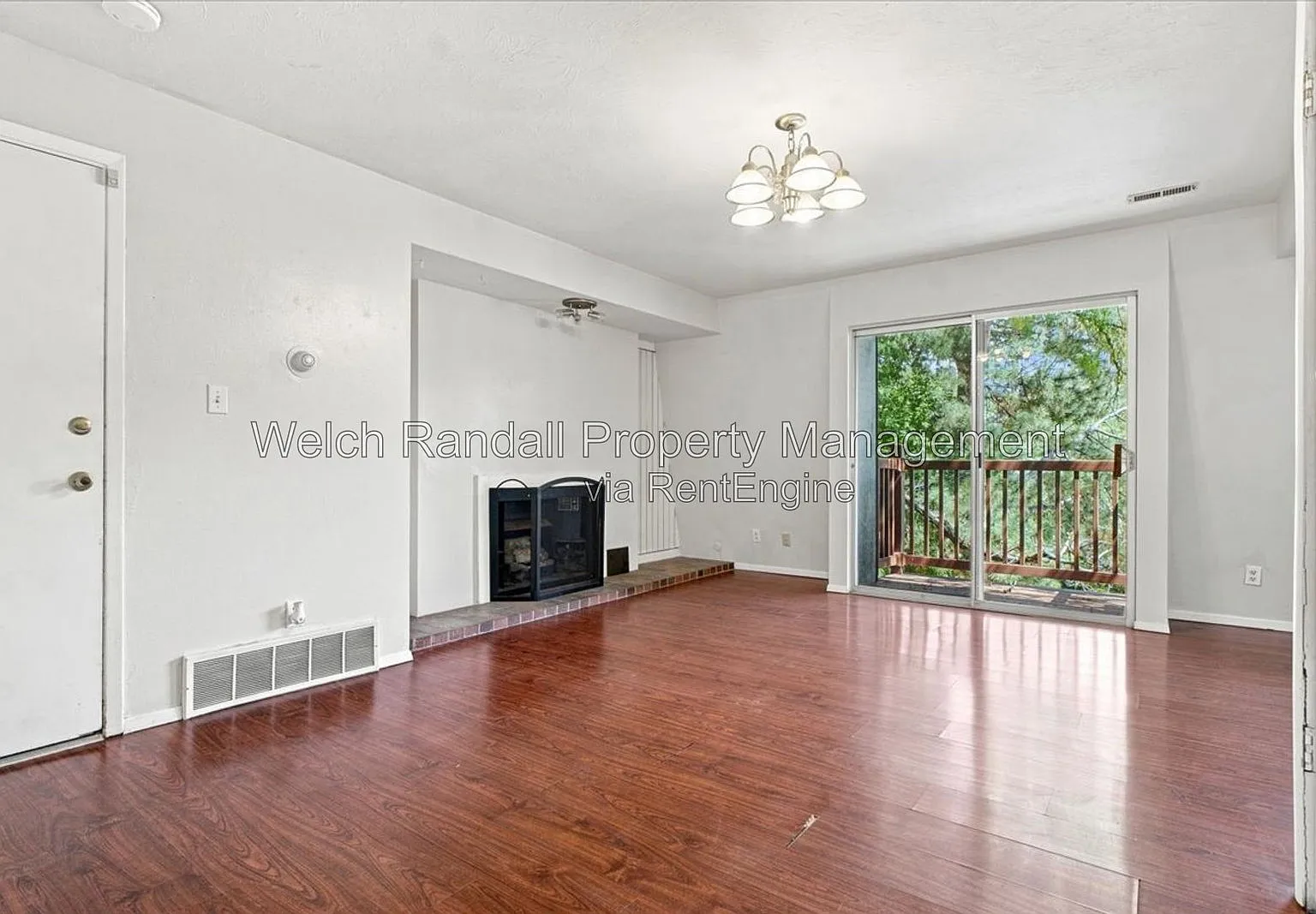 2 bed, 1.0 bath, 950 sqft, $1,345 — Photo 4