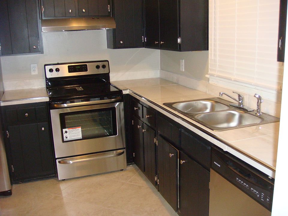 1st image of 984 Marys Dr #A