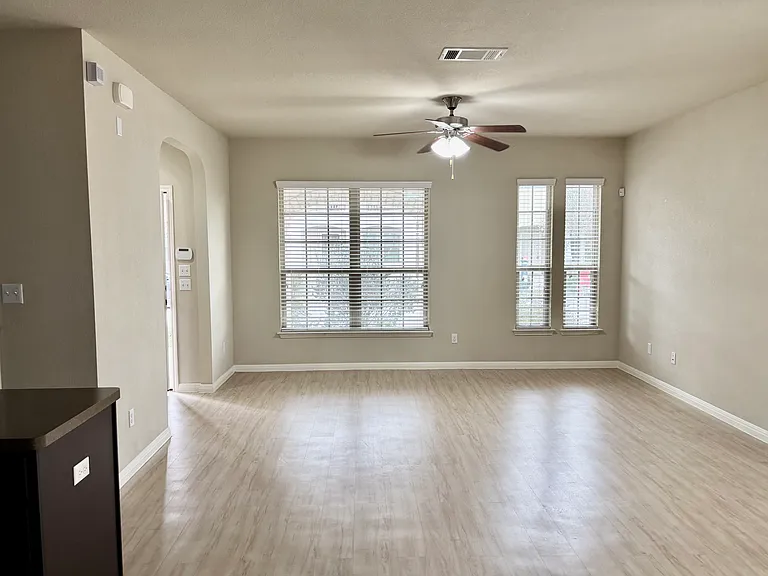 4615 Truth Way — Photo 2