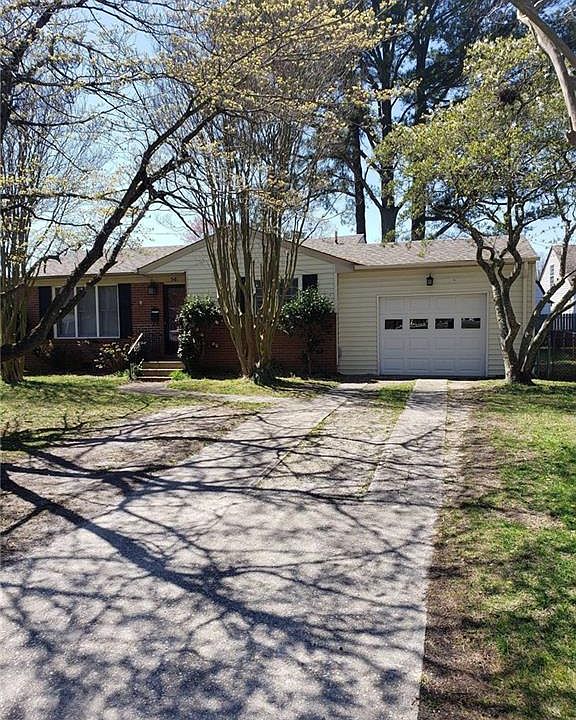 1st image of 541 Aragona Blvd