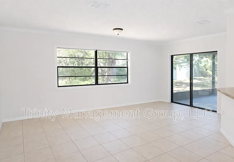 1411 Deborah Dr — Photo 10