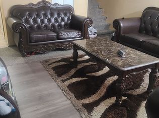 405 S 8th St, Newark, NJ 07103