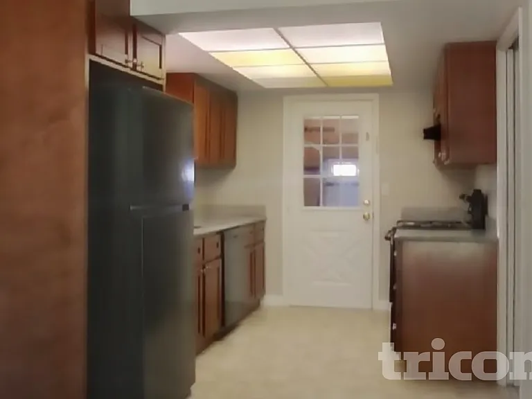 1807 Alford Dr — Photo 6