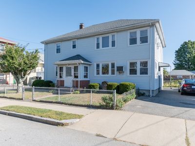 84 Hawthorn St, Newton, MA, 02458