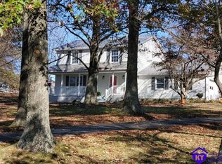 216 Middle Creek Rd, Elizabethtown, KY 42701