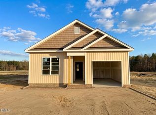 88 W Coulter Ct, Selma, NC 27576