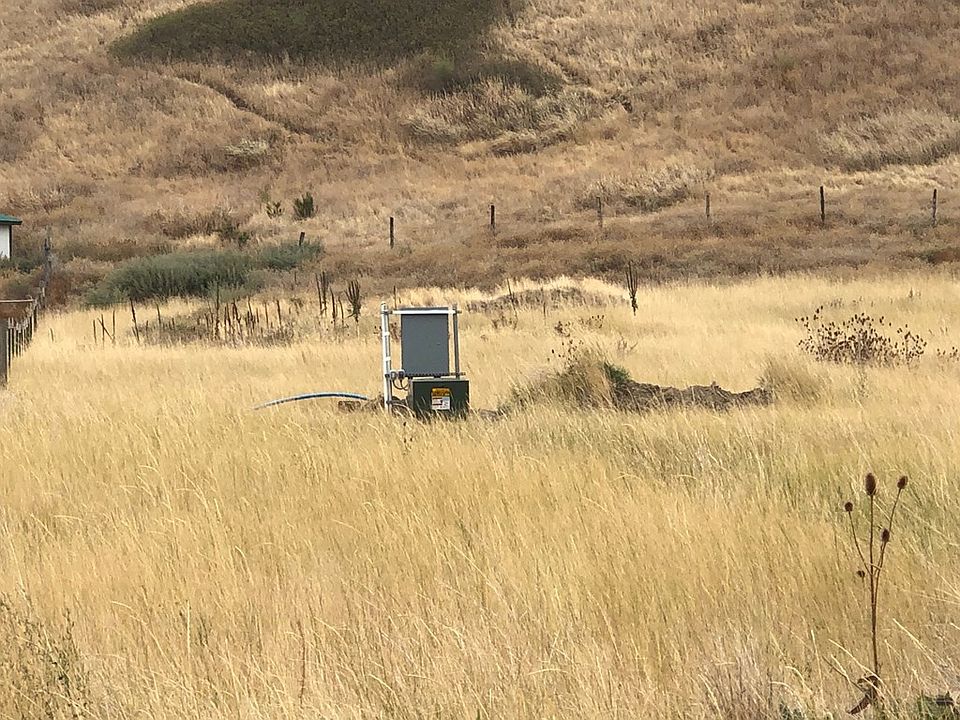2nd image of 15982 E Highway 124