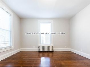 5 Atherton St #P2V2, Roxbury, MA 02119