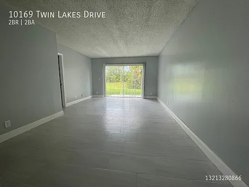 10169 Twin Lakes Dr Photo 1 10169 Twin Lakes Dr Photo 1