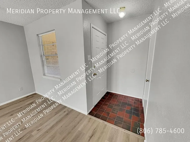5613 38th St — Photo 3