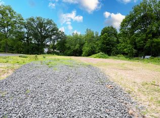 6 Upson Pl, Southington, CT 06444