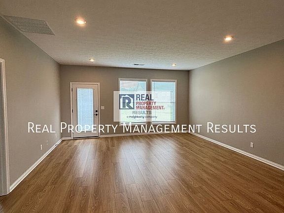 2nd image of 9867 Monte Way