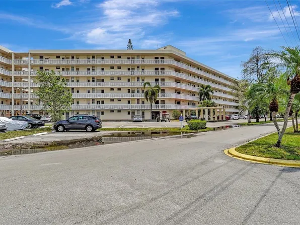 2905 Point East Dr APT L514, Aventura, FL 33160