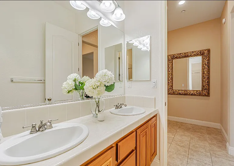 2852 Spanish Bay Dr — Photo 47