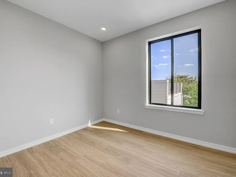 1205 S 15th St #4C — Photo 7