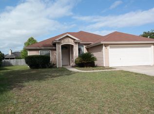 589 Fallen Timbers Dr, Orange Park, FL 32073