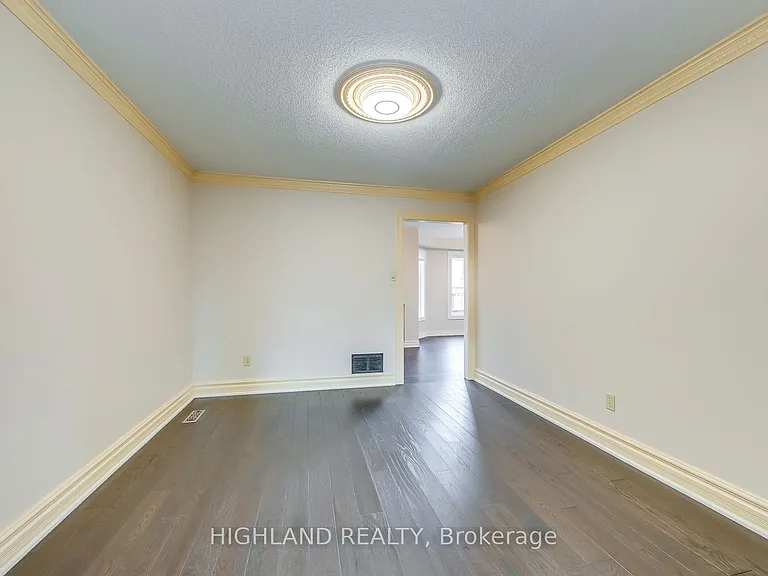 1119 Privet Pl — Photo 5
