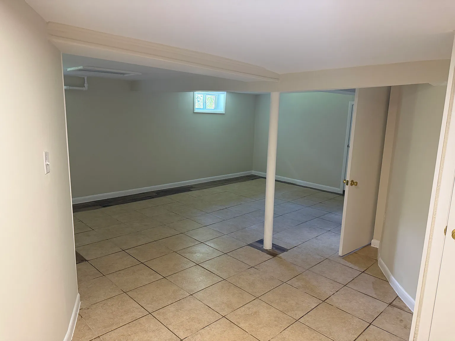 3 bed, 2.5 bath, 1500 sqft, $2,650 — Photo 3