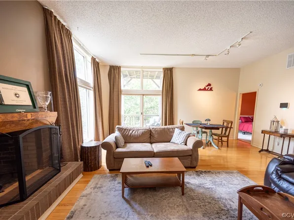 696 Mowbray Arch APT 530, Norfolk, VA 23507