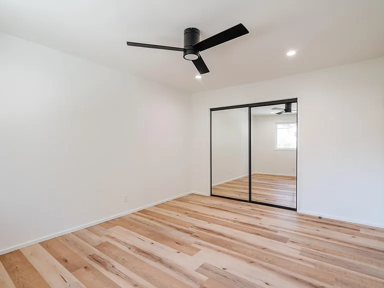 1318 S Ogden Dr #3 — Photo 7