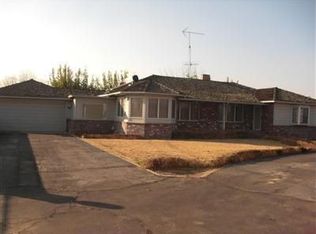 10769 S Lac Jac Ave, Reedley, CA 93654