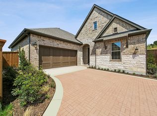 2067 Spotted Fawn Dr, Arlington, TX 76005