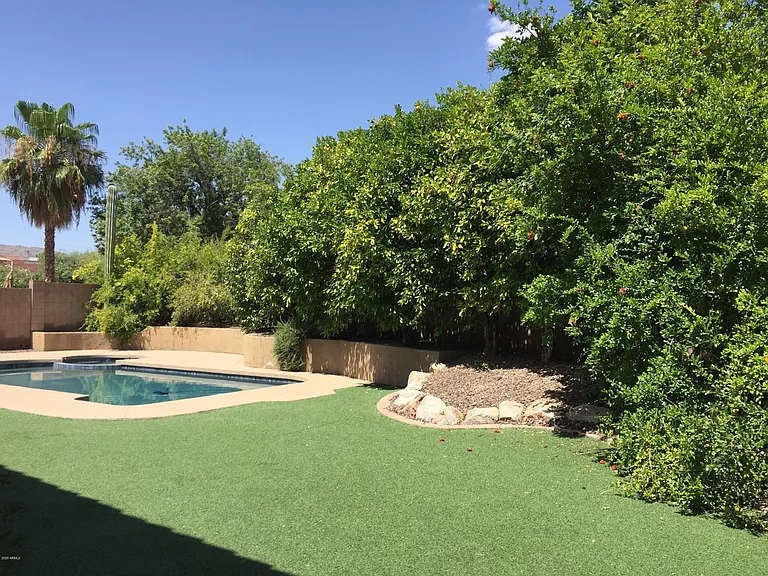 2612 E Verbena Dr — Photo 4