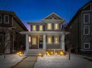26 NW Ravenswynd Rise SE, Airdrie, AB T4A 0K1
