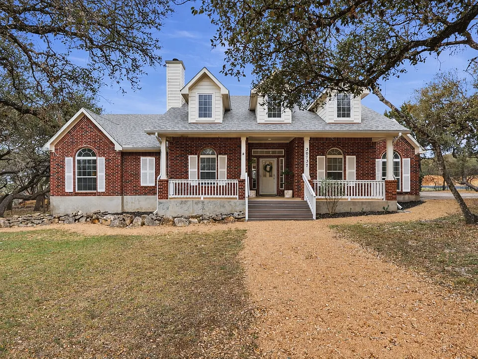 30737 Deerfield Ter