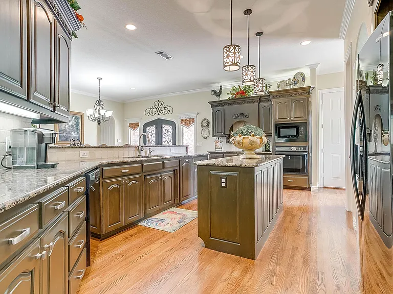 9514 Park Dr — Photo 27